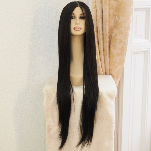 Sara Wig