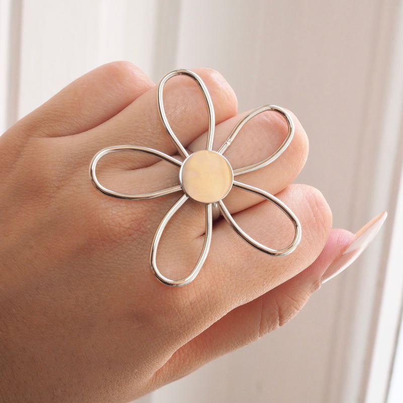 Silver Flower Ring